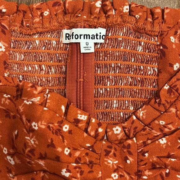 Reformation size 0 orange floral puffy sleeve shirt - Picture 2 of 2
